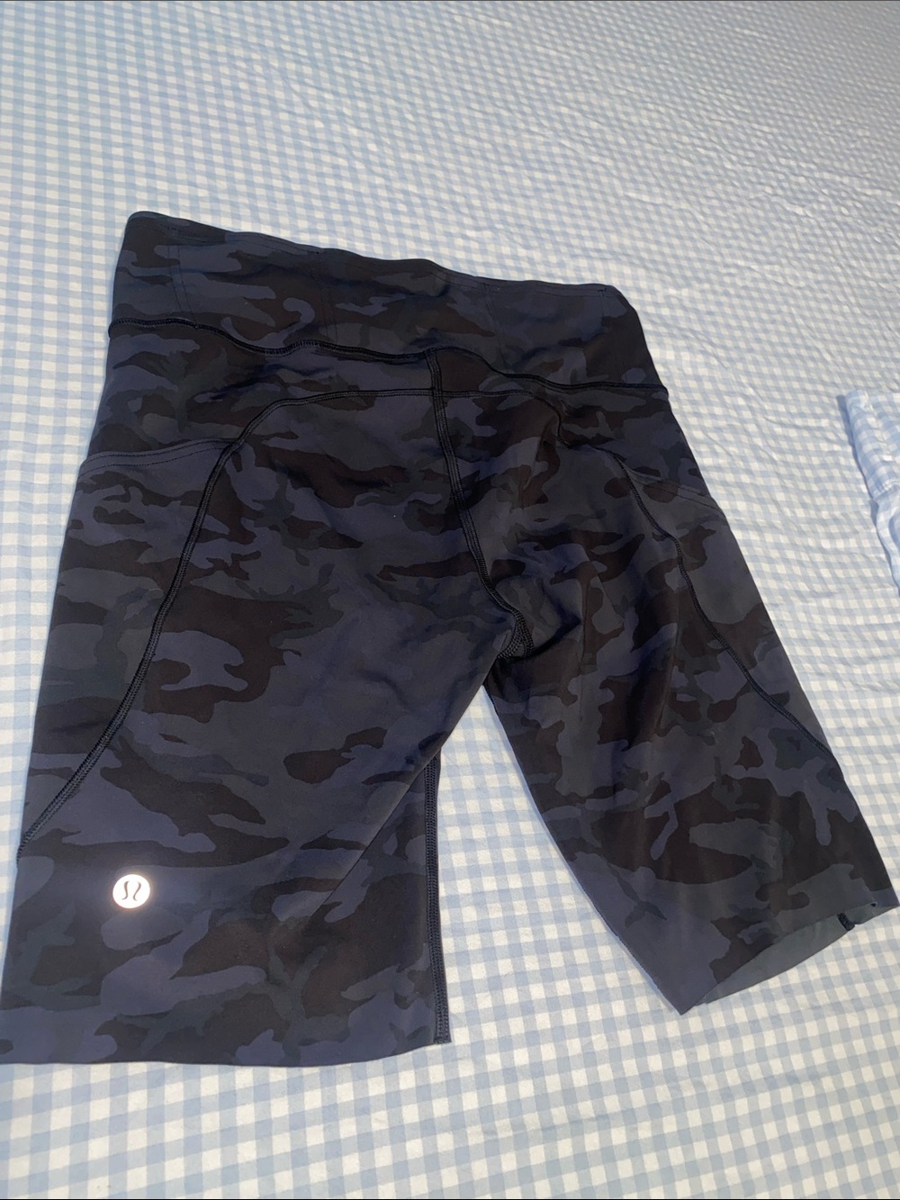 lululemon athletica Women's High-Rise Camo Shorts - Black/Charcoal